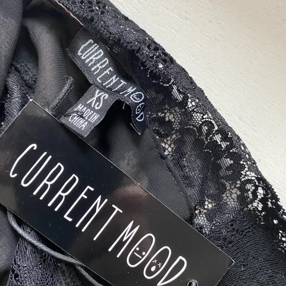 DollsKill | NWT’s Current Mood Y2K Boho floral lace fairy mini dress - Picture 3 of 10